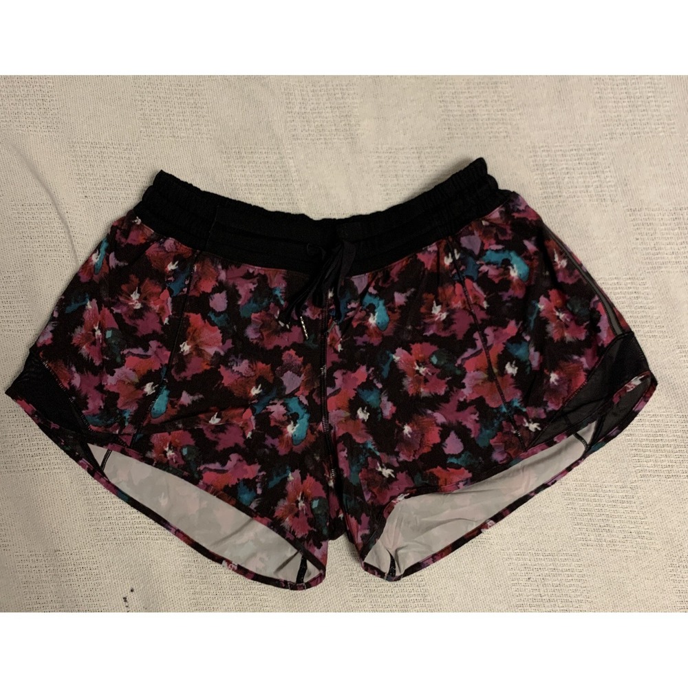 Lululemon Size‎ 10 Hotty Short 2.5 Mini Midnight Bloom Black Deep Fuschia Yoga